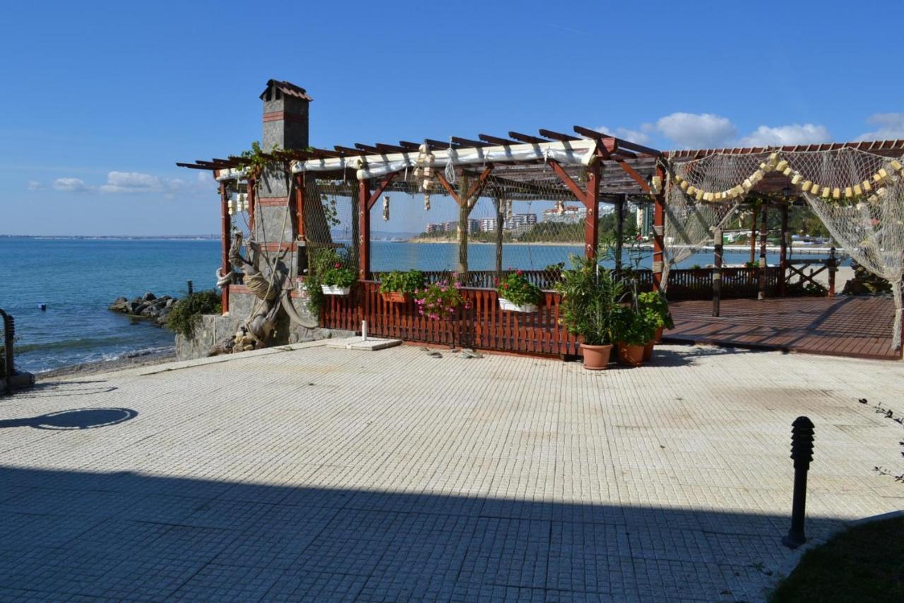 Vm Apartments Robinson Beach Pomorie Exterior foto