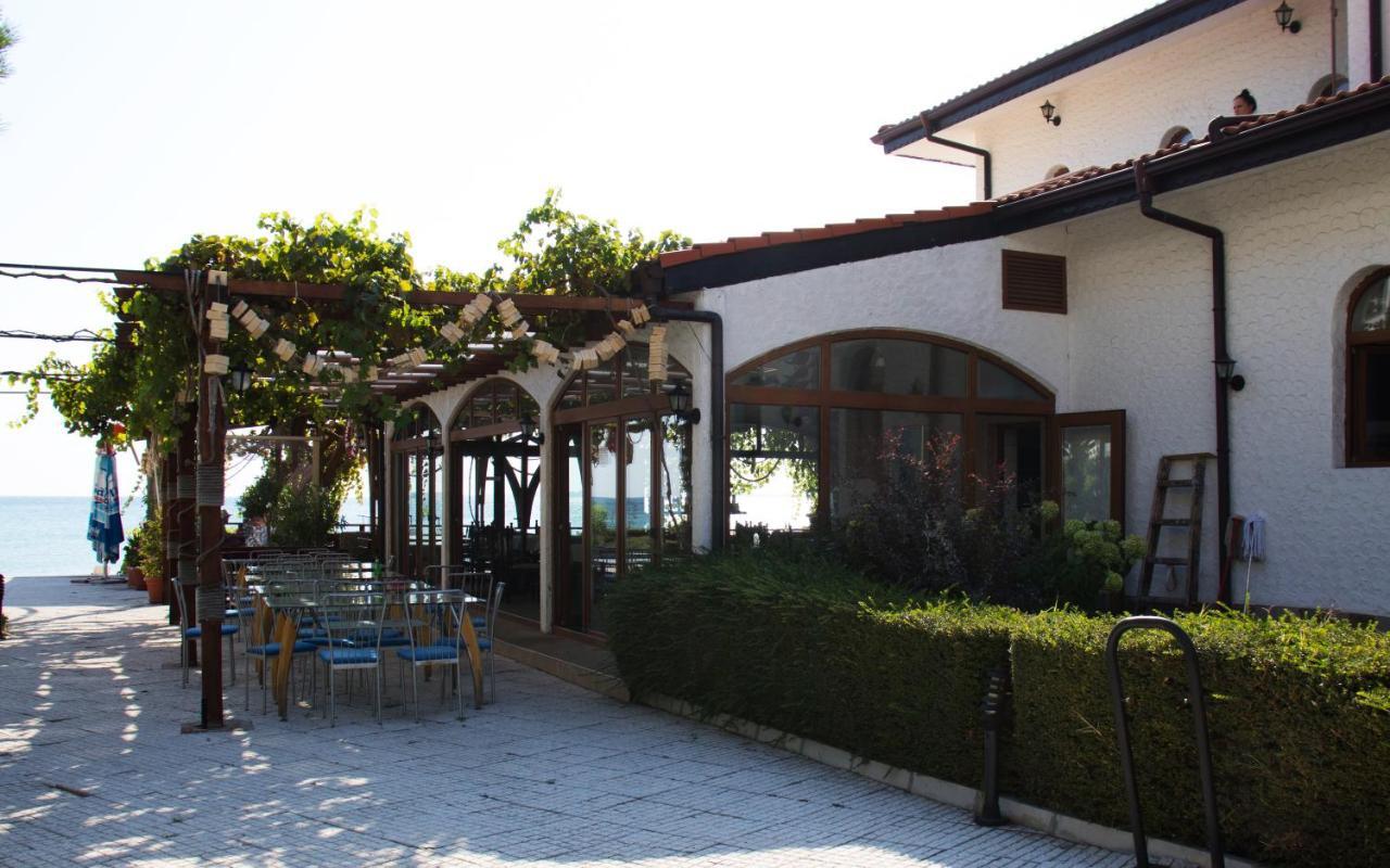 Vm Apartments Robinson Beach Pomorie Exterior foto