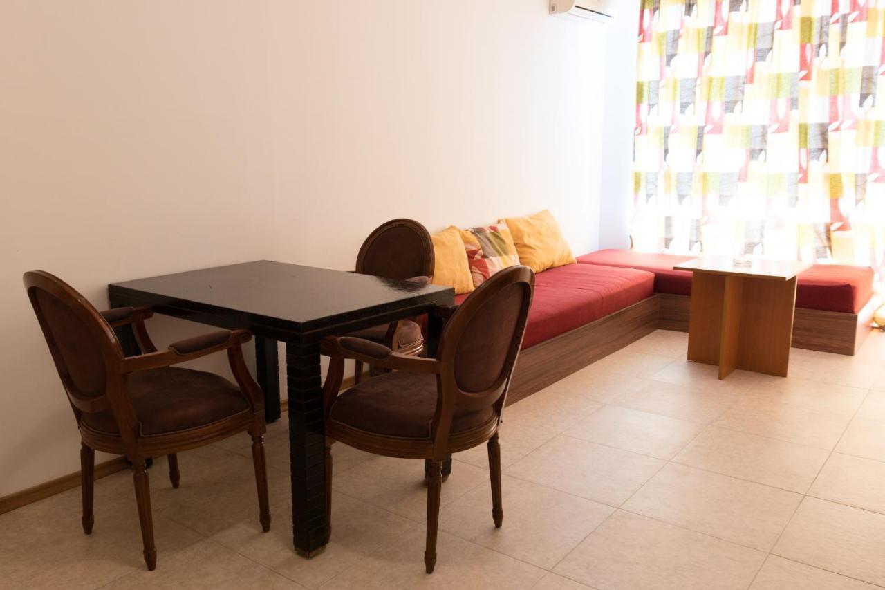 Vm Apartments Robinson Beach Pomorie Exterior foto